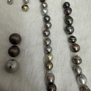 TAHITIAN pearls loose and drilled